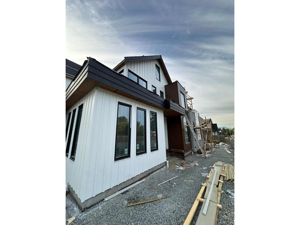 7843 197 Street, Langley