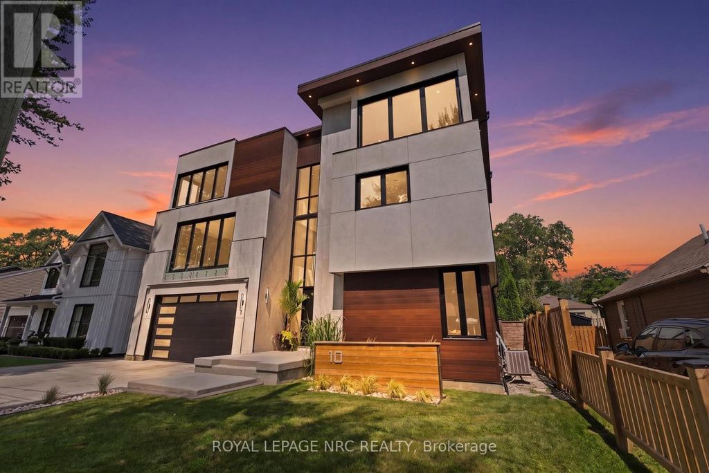 10 Pawling Street, St. Catharines (port Dalhousie)
