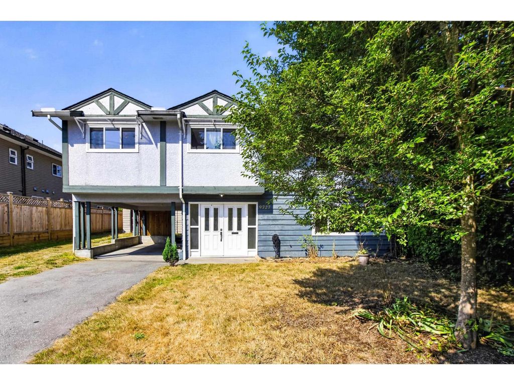 9727 121 Street, Surrey