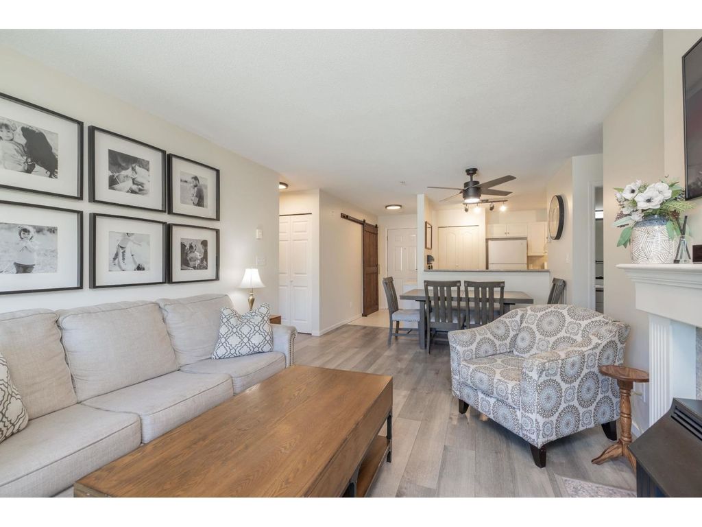 402 33668 King Road, Abbotsford