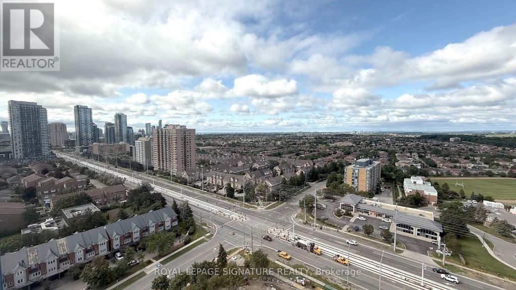 2117 - 35 Trailwood Drive, Mississauga (hurontario)
