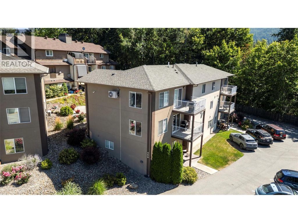 1449 1 Avenue Ne Unit# 404, Salmon Arm