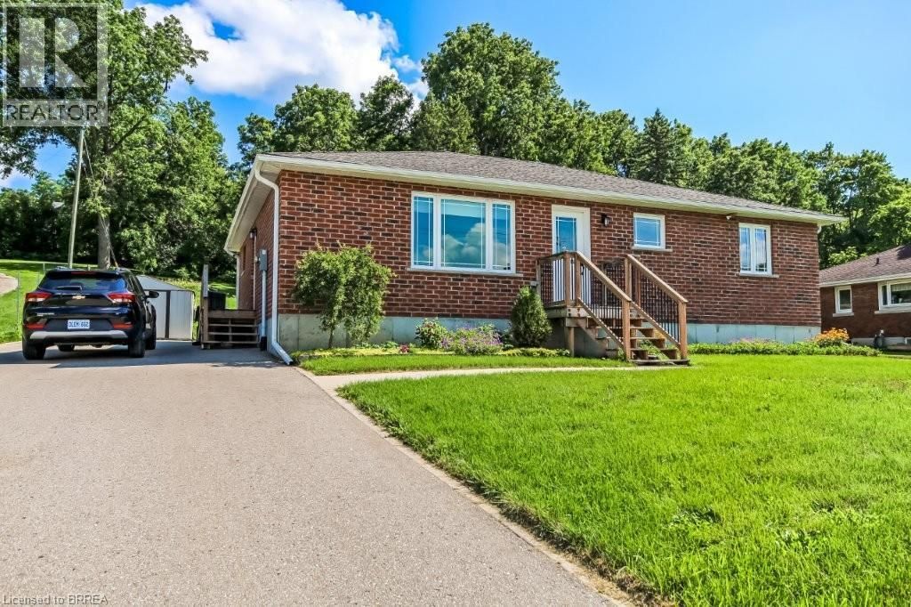 584616 Beachville Road, Beachville