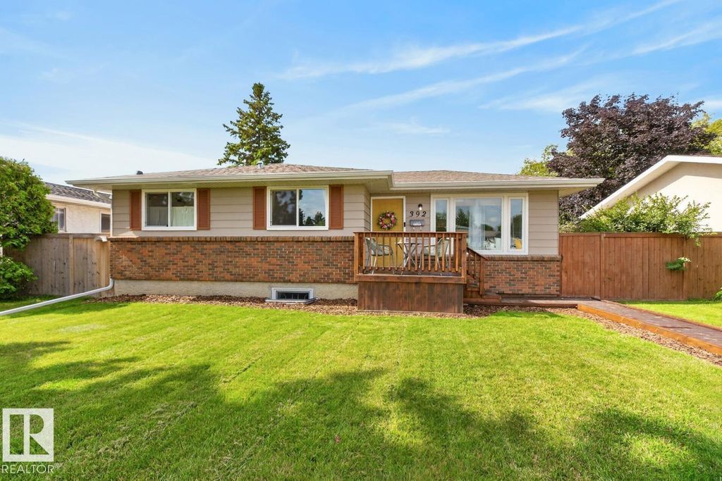392 Lee Ridge Rd Nw, Edmonton
