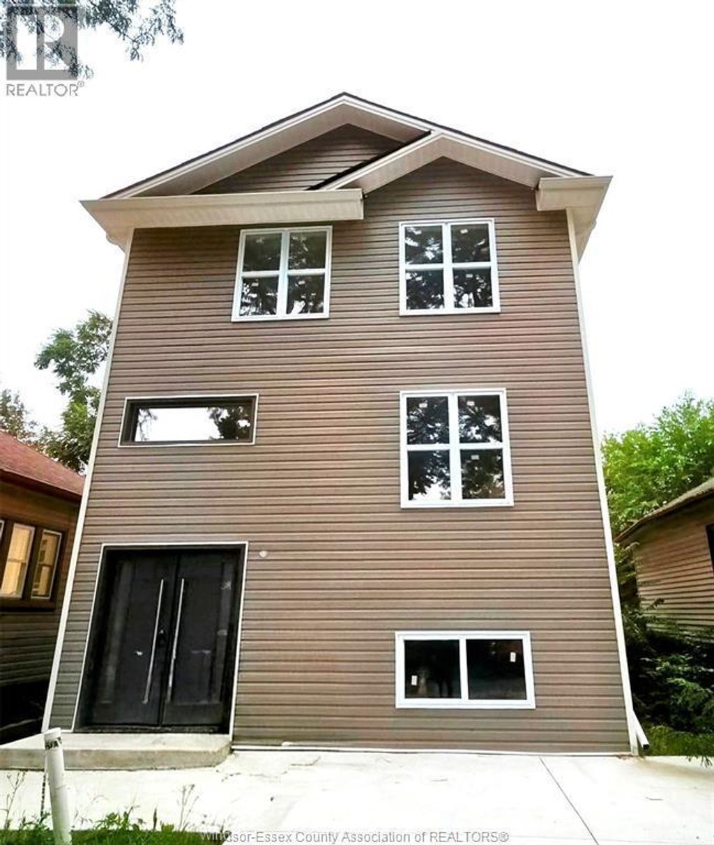 411 Clinton Street, Windsor