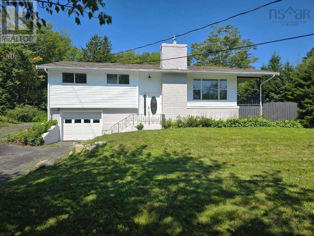 61 Chalamont Drive, Hammonds Plains