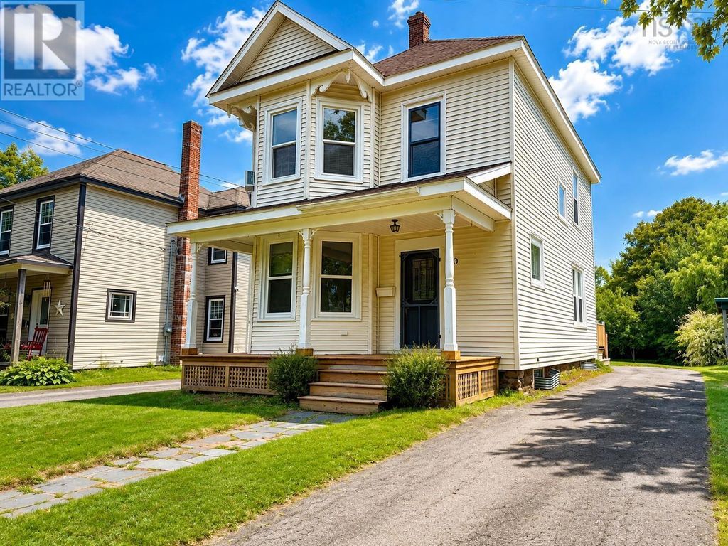 20 Agnew Street, Amherst
