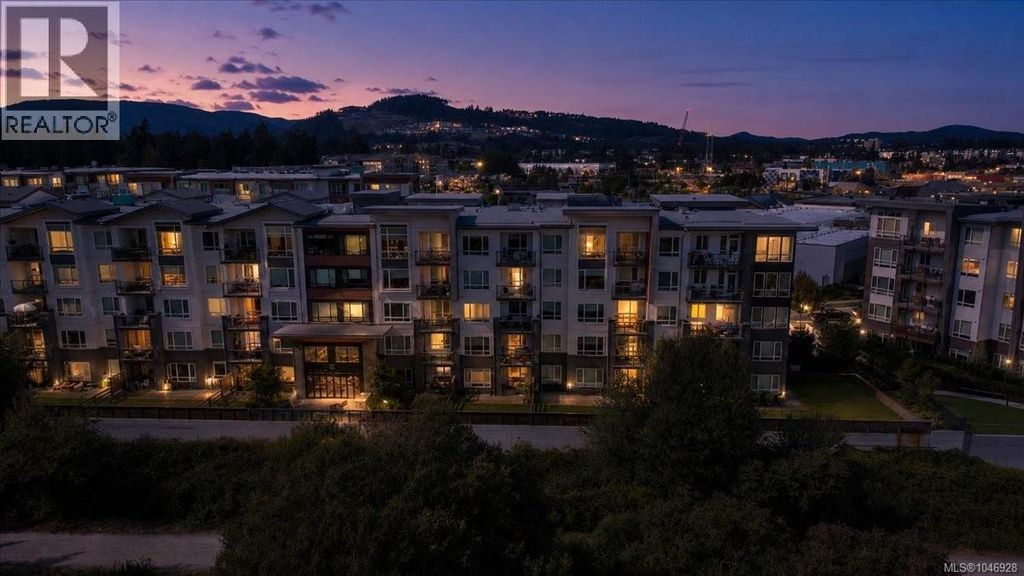 505 940 Reunion Ave, Langford