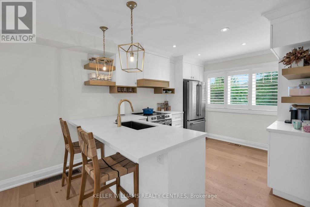 37 Bowler Street, Aurora (bayview Wellington)