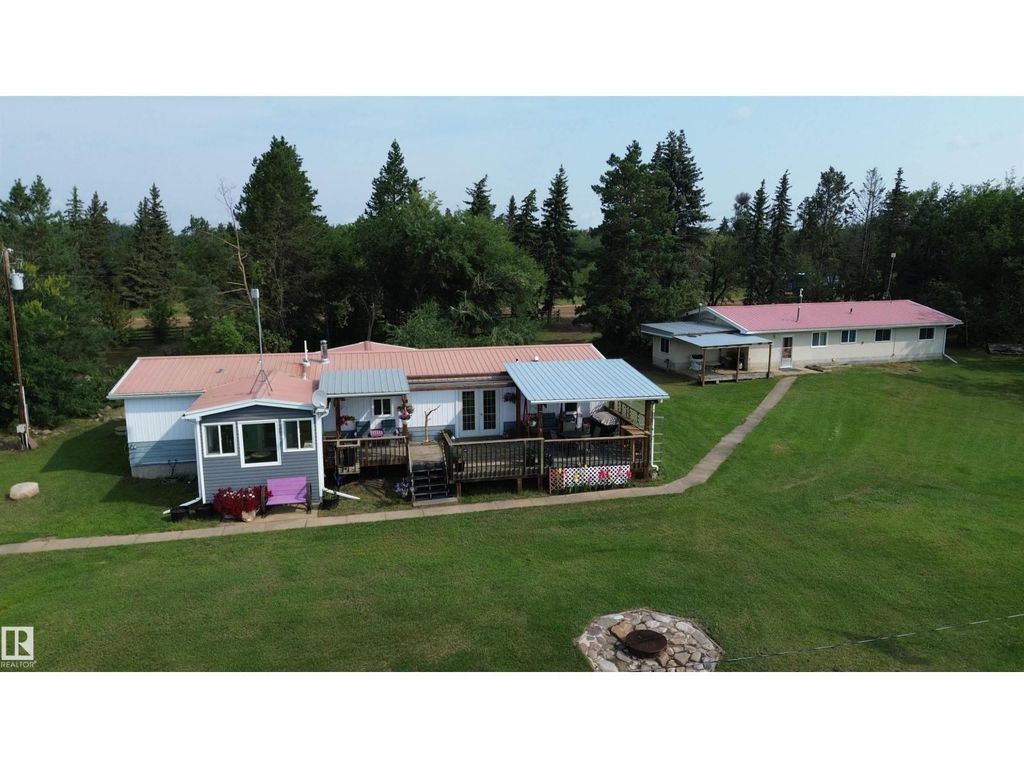 22529 Twp Rd 590, Rural Thorhild County