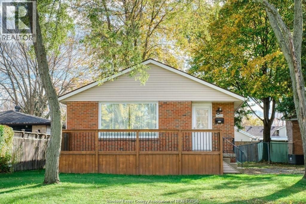 5251 Grand Boulevard Unit# Upper, Windsor