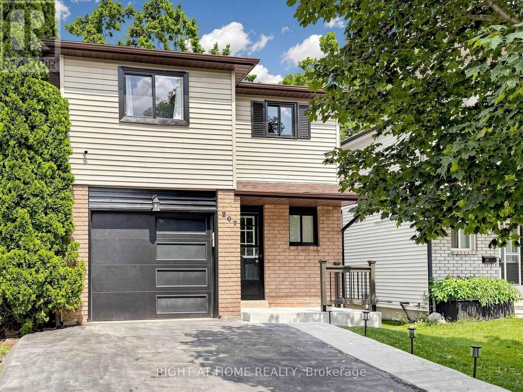 207 Hickling Trail, Barrie (grove East)