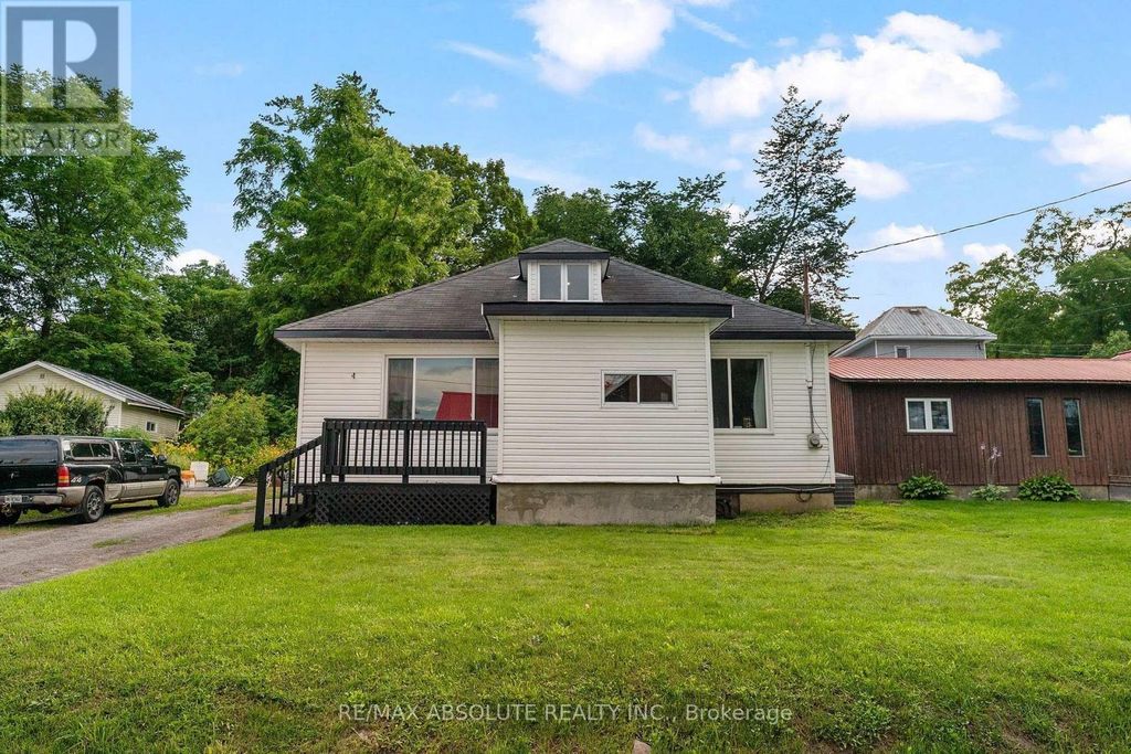 853 B River Road, Mcnab/braeside