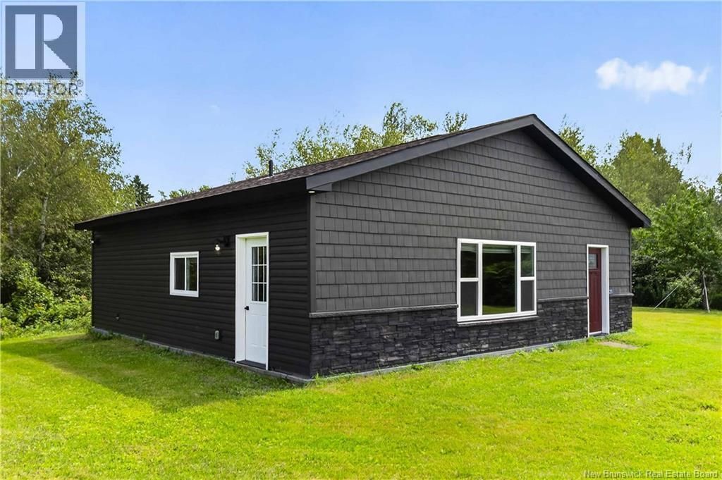 21 Calixte Lane, Trois Ruisseaux