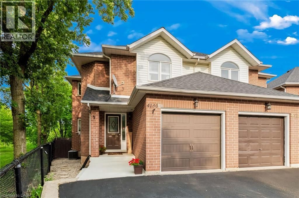 4130 Foxwood Drive, Burlington