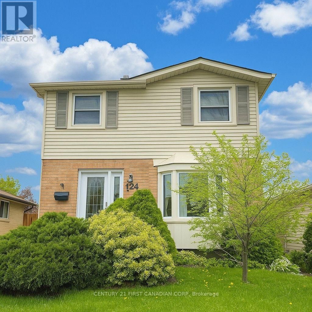 124 Ardsley Crescent, London North (north I)