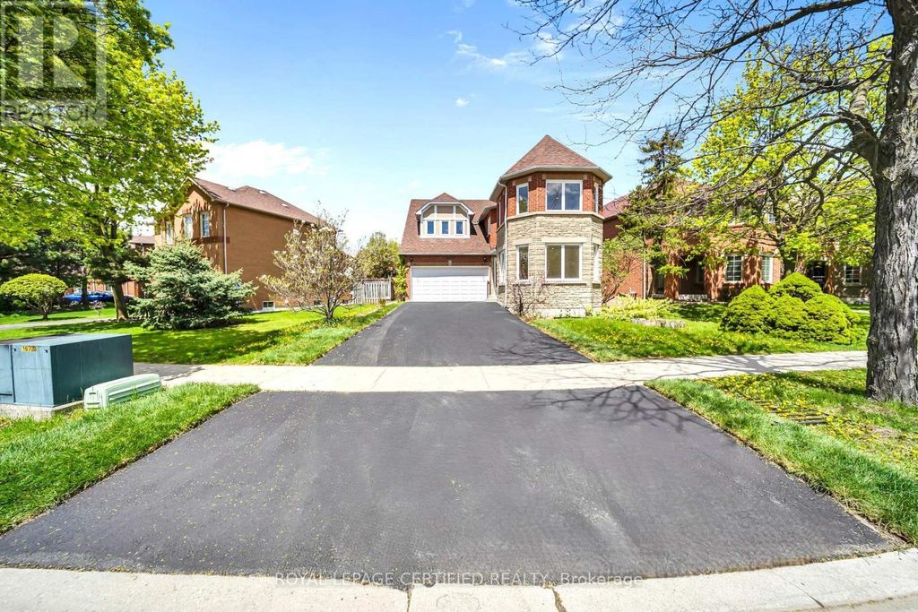 Lower - 5016 Natkarni Crescent, Mississauga (east Credit)