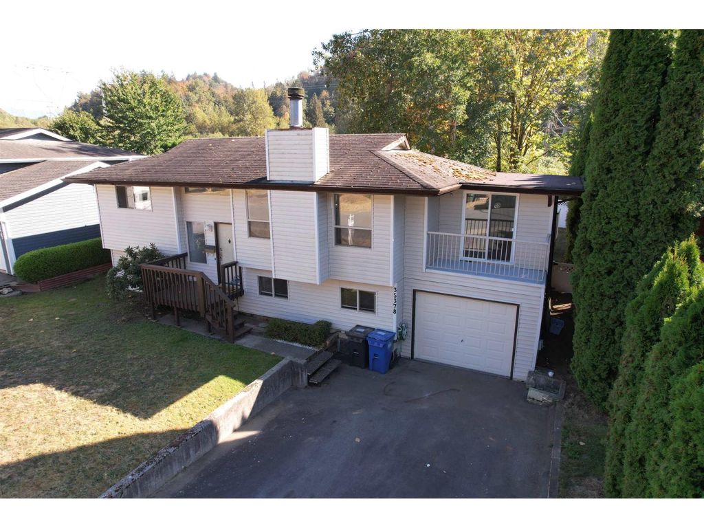 35378 Wells Gray Avenue, Abbotsford