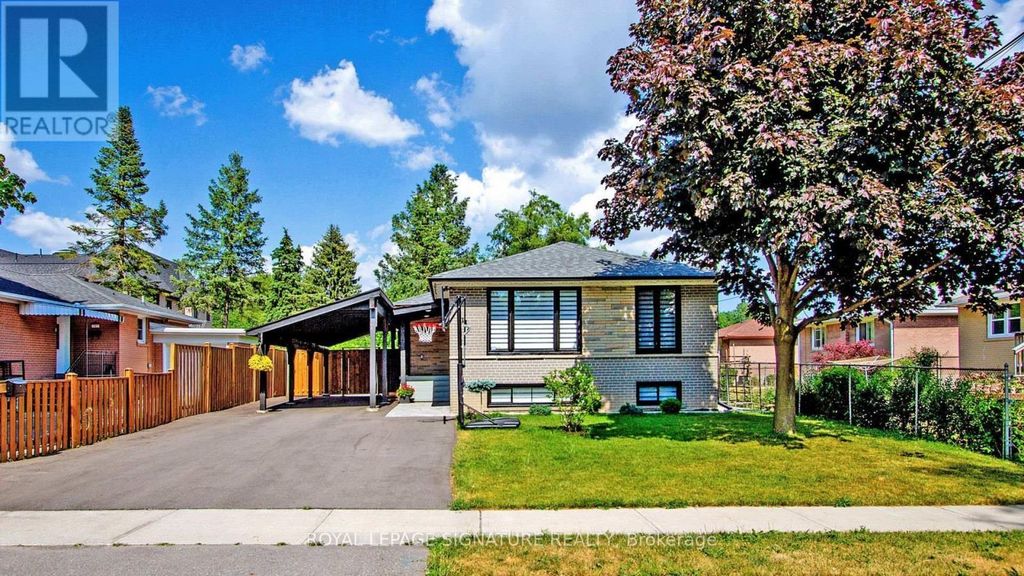 211 Maple Avenue, Richmond Hill (harding)