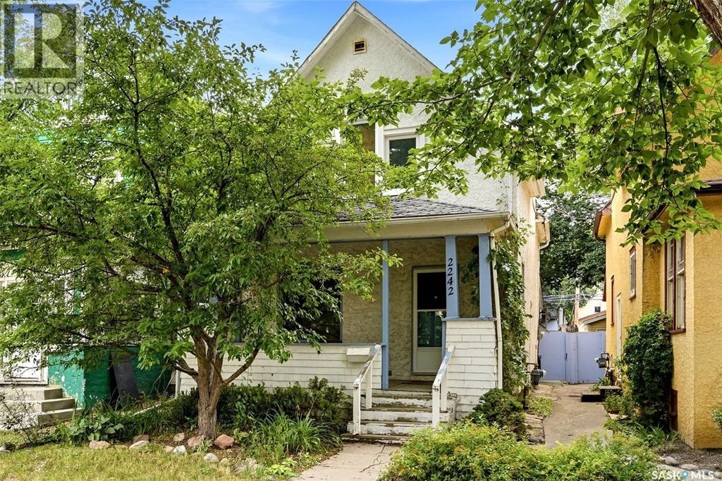 2242 Angus Street, Regina