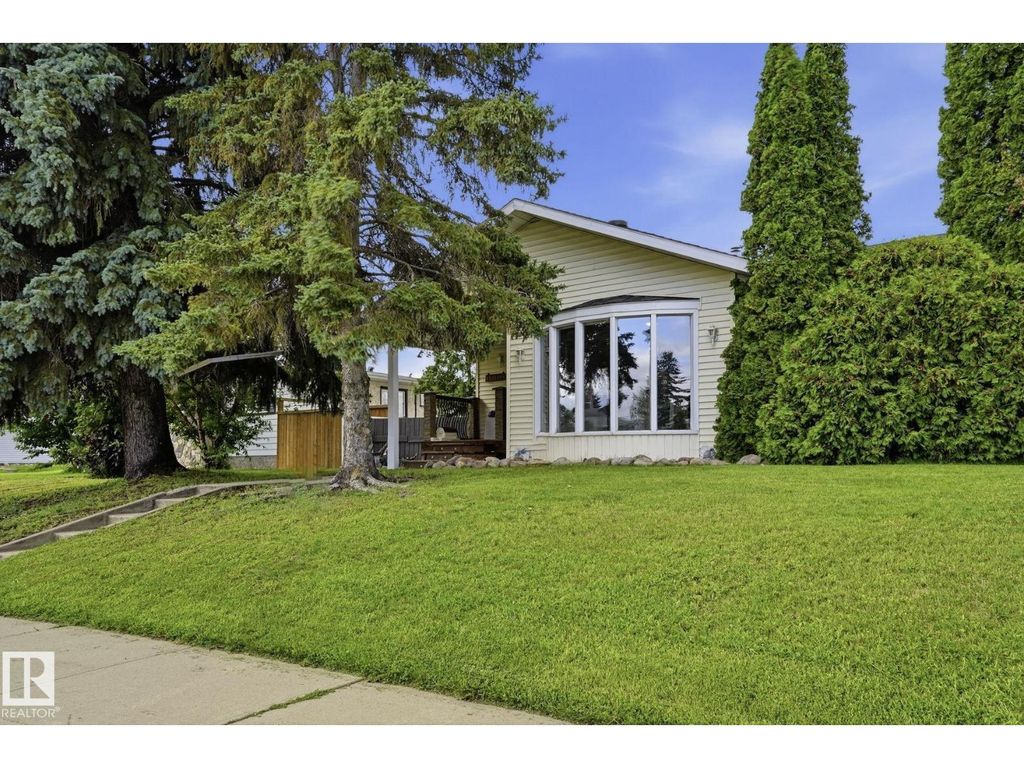 10528 45 St Nw Nw, Edmonton