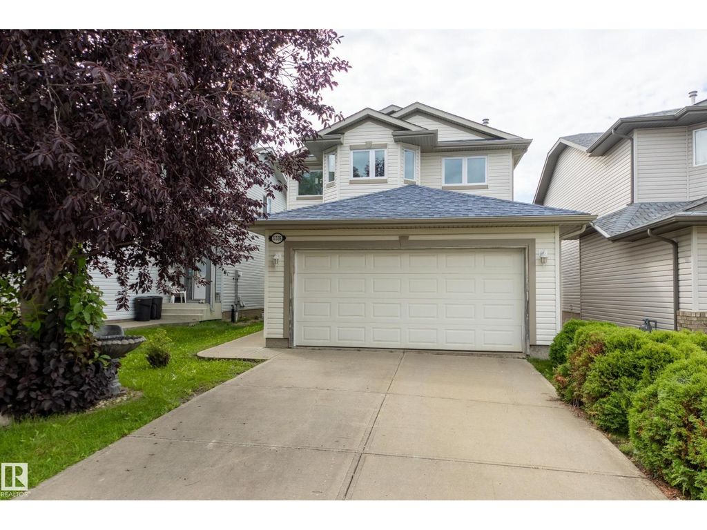 11335 167b Ave Nw Nw, Edmonton