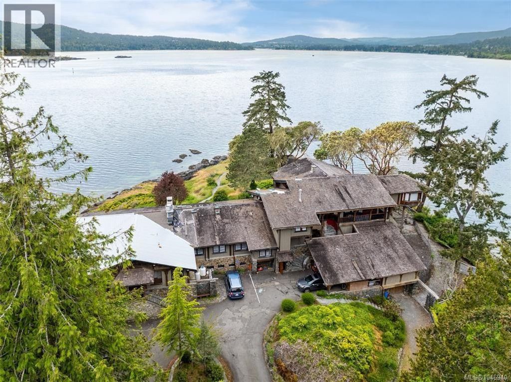 1424 Gillespie Rd, Sooke