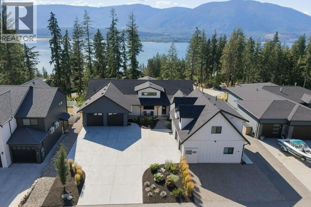 3820 20 Street Ne Unit# 8, Salmon Arm