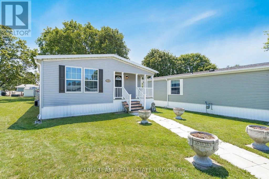37 Hawthorne Drive, Innisfil