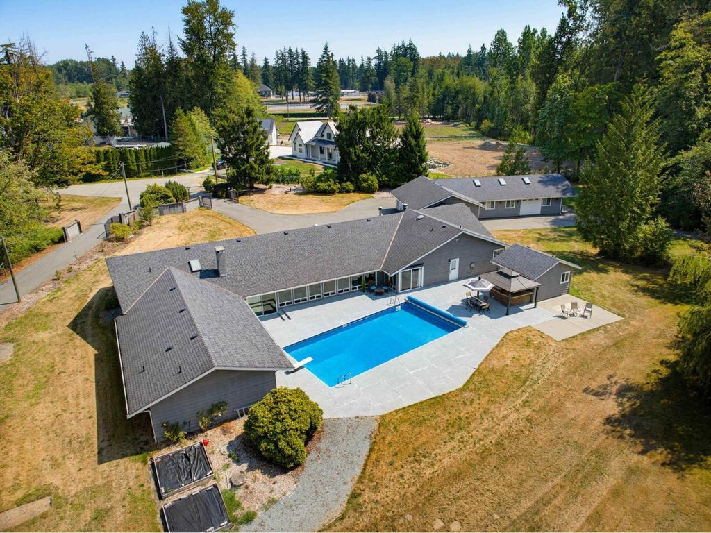 1233 231 Street, Langley