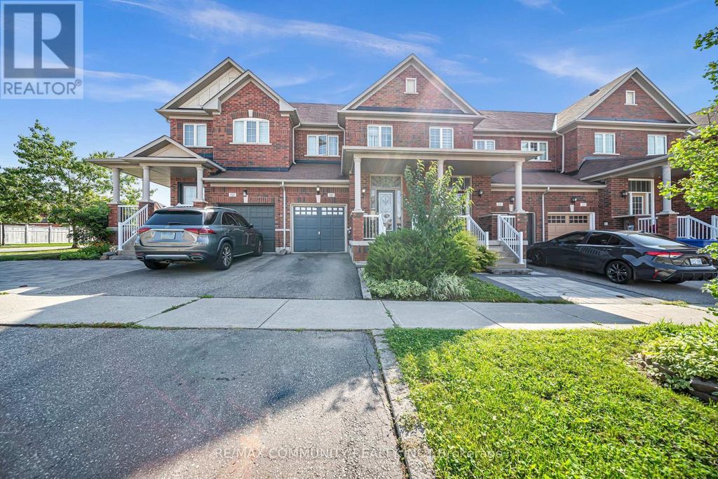 220 Lageer Drive, Whitchurch-Stouffville (stouffville)