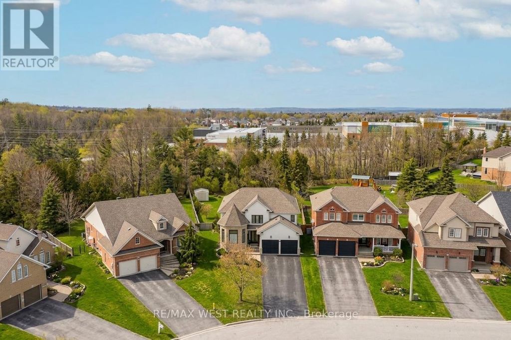 90 Birkhall Place, Barrie (innis-Shore)