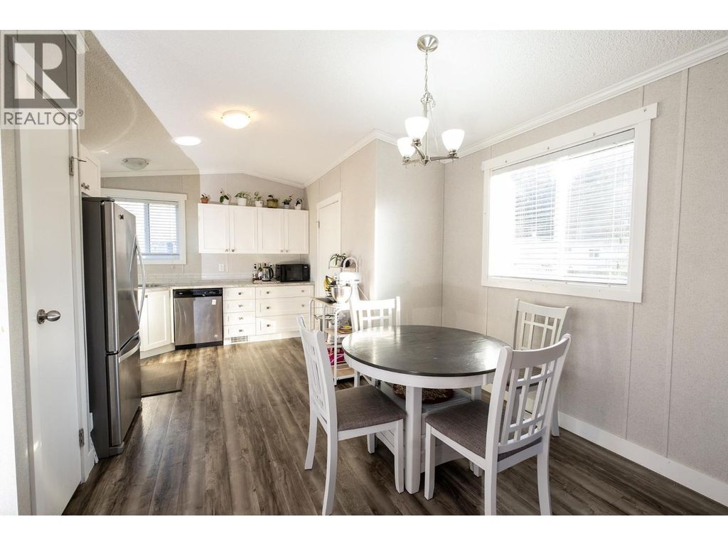 139 1413 Sunshine Coast Highway, Gibsons