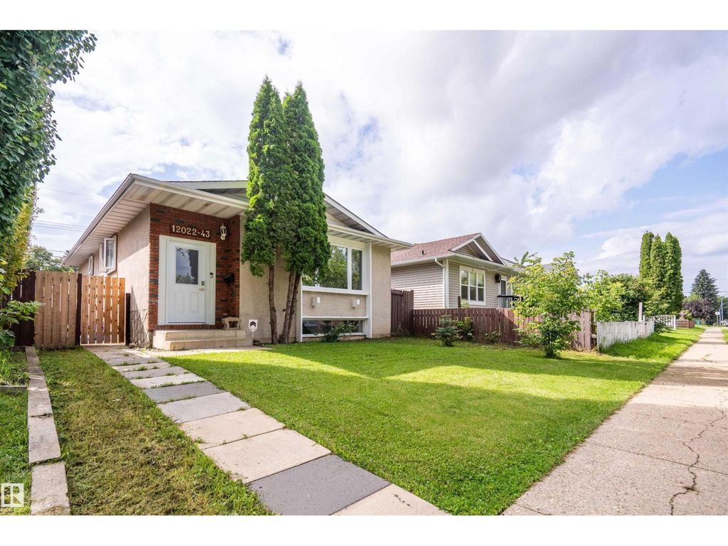 12022 43 St Nw, Edmonton
