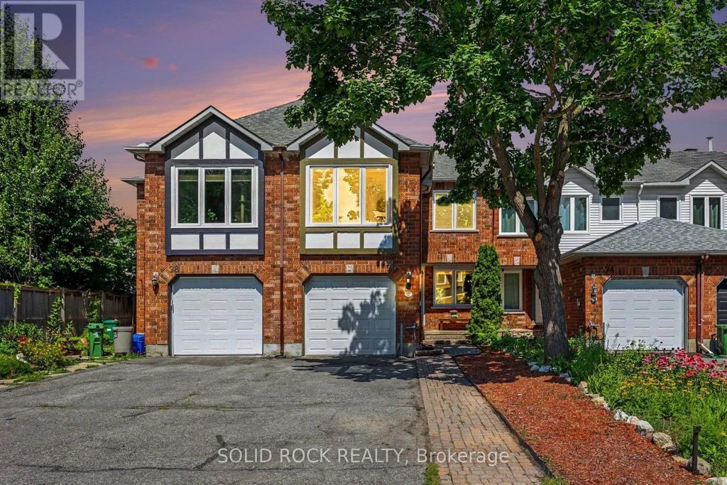 76 Grenadier Way, Ottawa