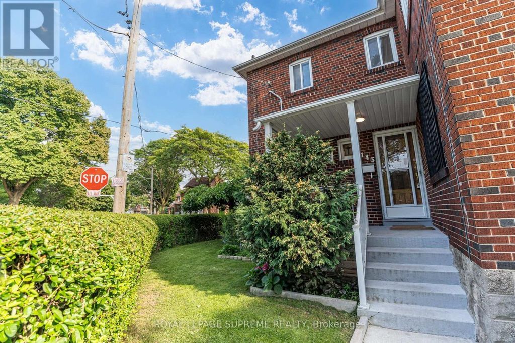 2 - 143 Connolly Street, Toronto (weston-Pellam Park)