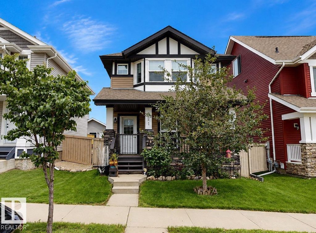 821 36a Av Nw, Edmonton