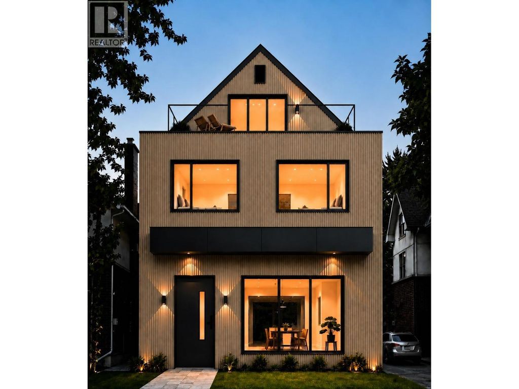 1 2177 E 11th Avenue, Vancouver