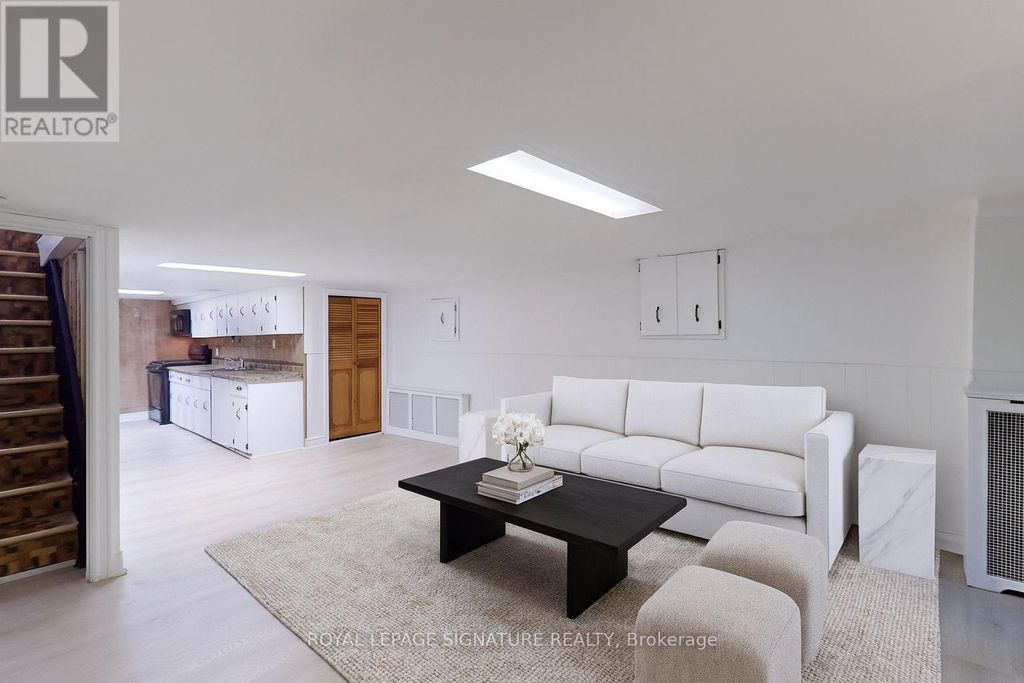 Lower - 247 Palmerston Avenue, Toronto (trinity-Bellwoods)