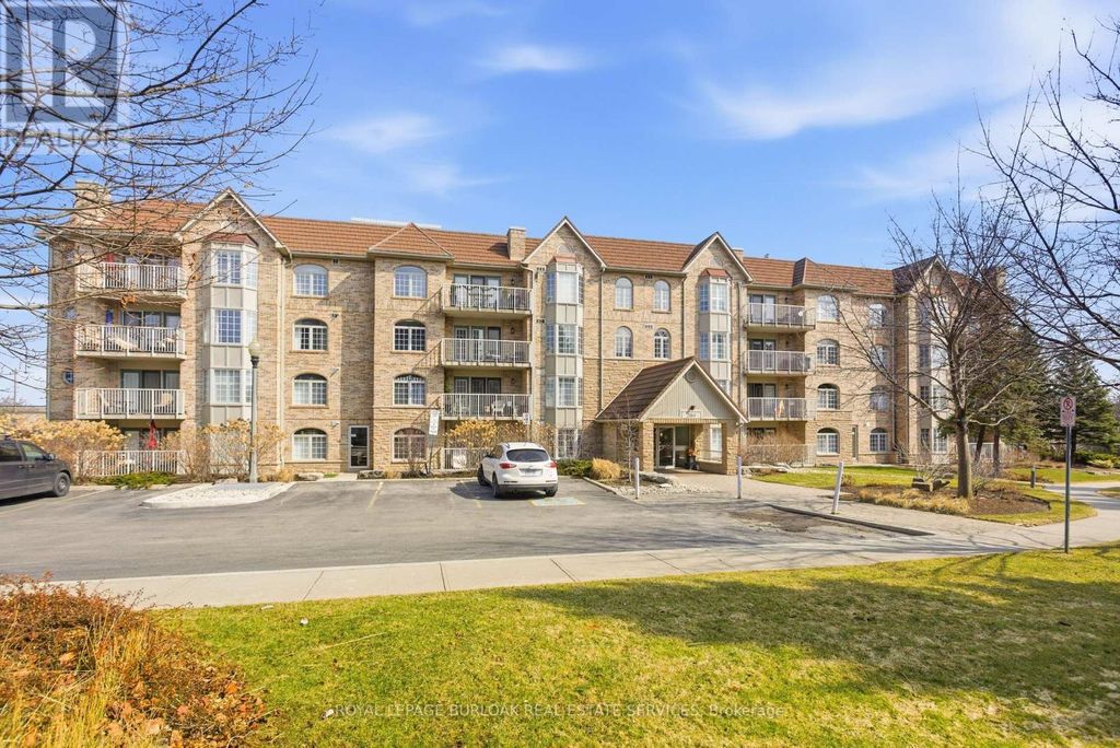 F304 - 216 Plains Road W, Burlington (bayview)