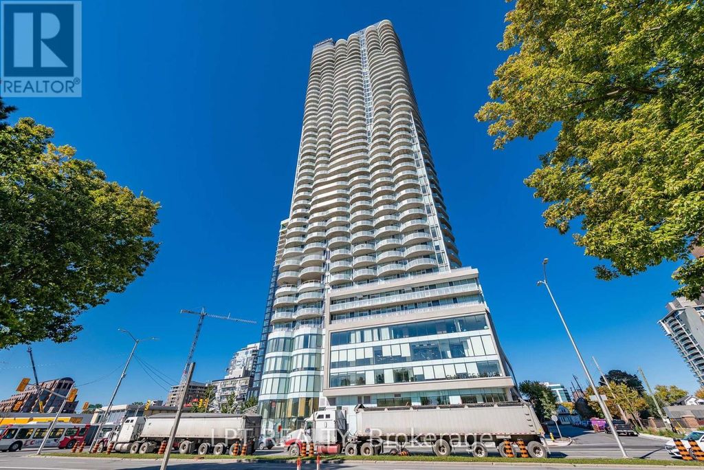 1009 - 805 Carling Avenue, Ottawa
