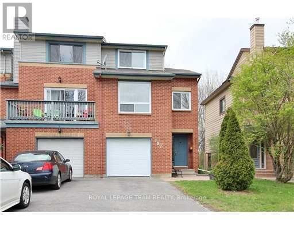 287 Knudson Drive, Ottawa