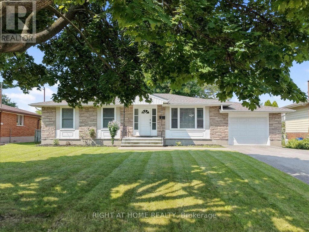 43 Monarch Park Drive, St. Catharines (vine/linwell)