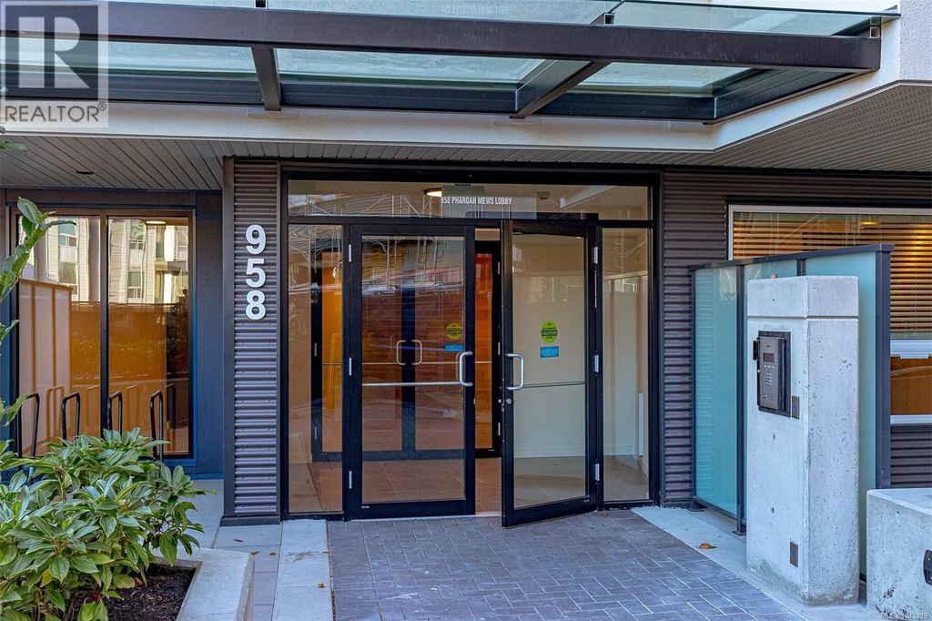 204 958 Pharoah Mews, Langford