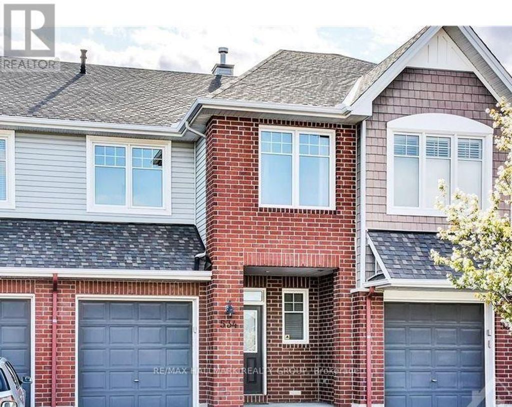 534 Rochefort Circle, Ottawa