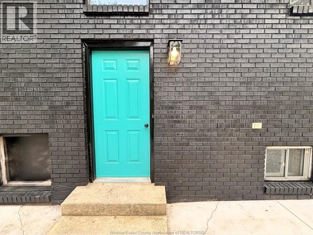 115 Washington Unit# Lower, Colchester