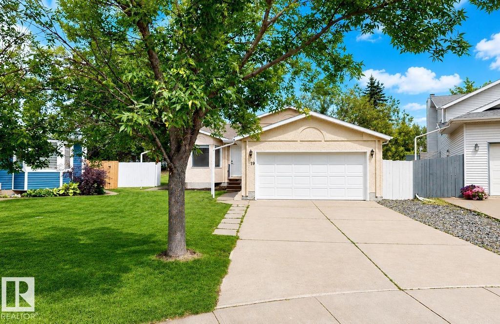 19 Darlington Ba, Sherwood Park