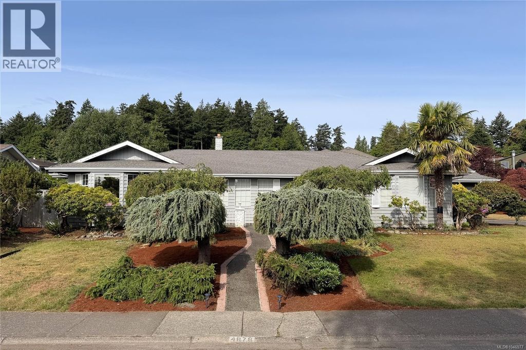 4878 Sea Ridge Dr, Saanich