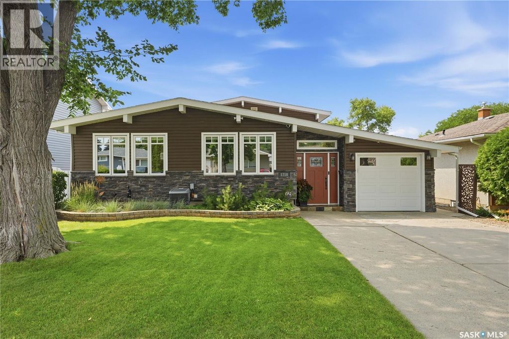 1710 Cameron Avenue, Saskatoon