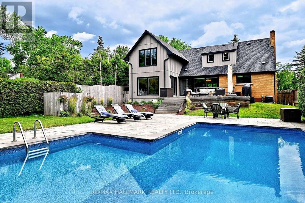 334 Stewart Street, Newmarket (gorham-College Manor)